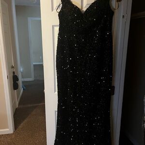 SHEIN Black Sequin Maxi Gown Sweetheart Neckline